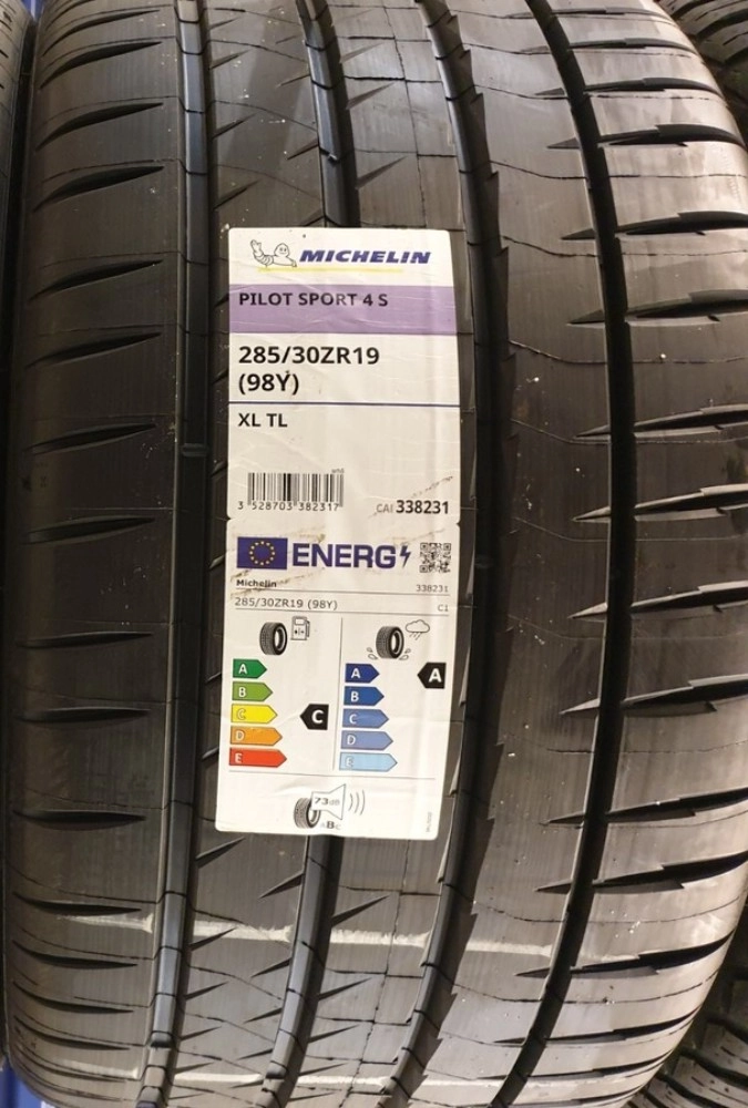 Автошина MICHELIN PILOT SPORT 4 S фото