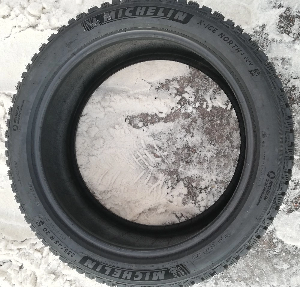 Покрышка MICHELIN X-ICE NORTH 4 XIN4 — протектор